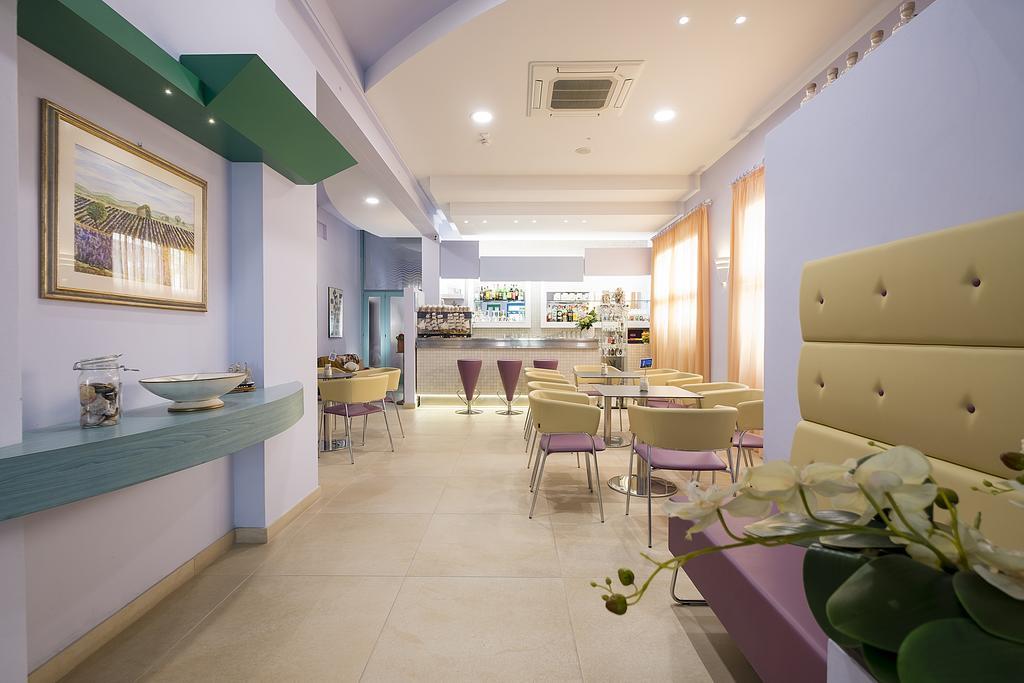 Hotel Eliseo Bellaria-Igea Marina Exterior photo